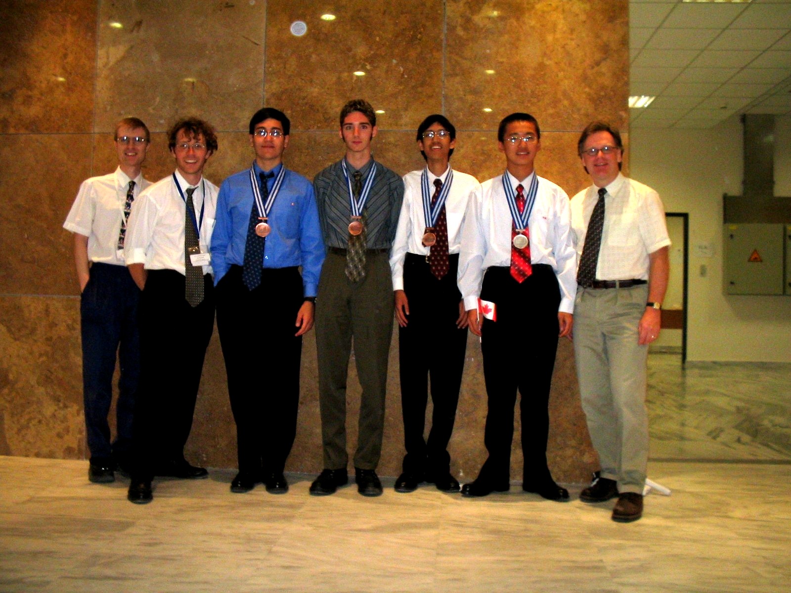 2004 IOI Team
